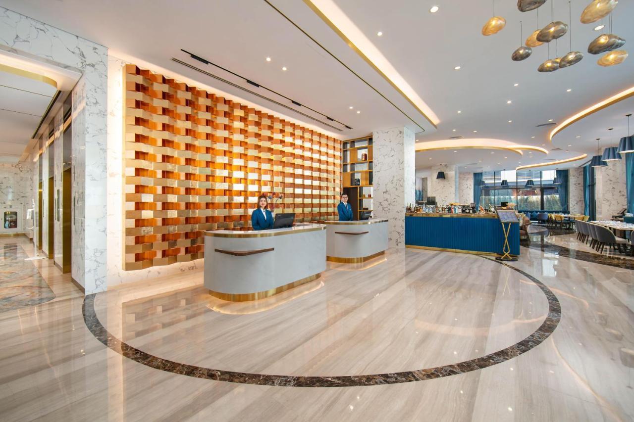Moevenpick Living West Hanoi Hanói Exterior foto