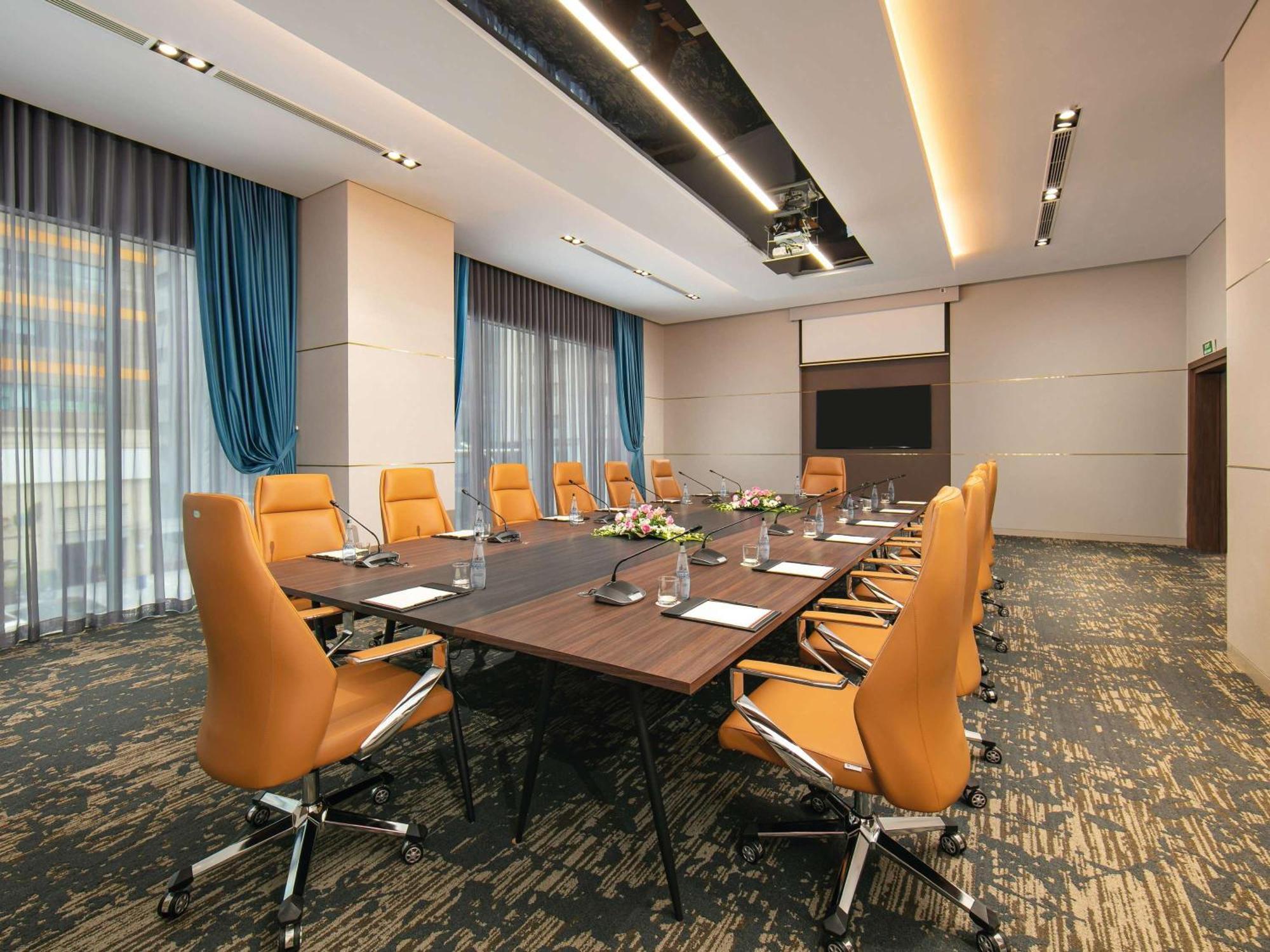 Moevenpick Living West Hanoi Hanói Exterior foto