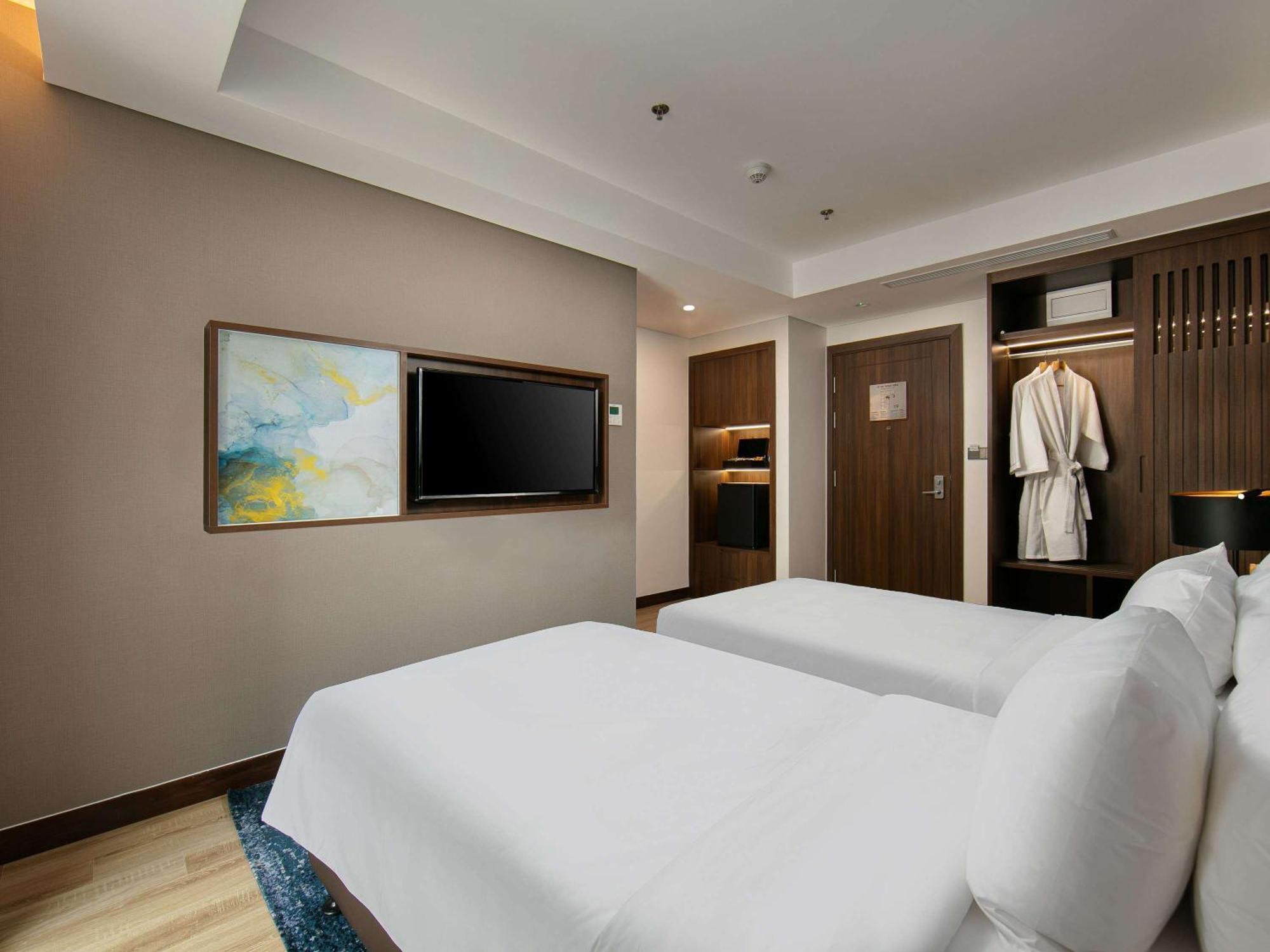 Moevenpick Living West Hanoi Hanói Exterior foto