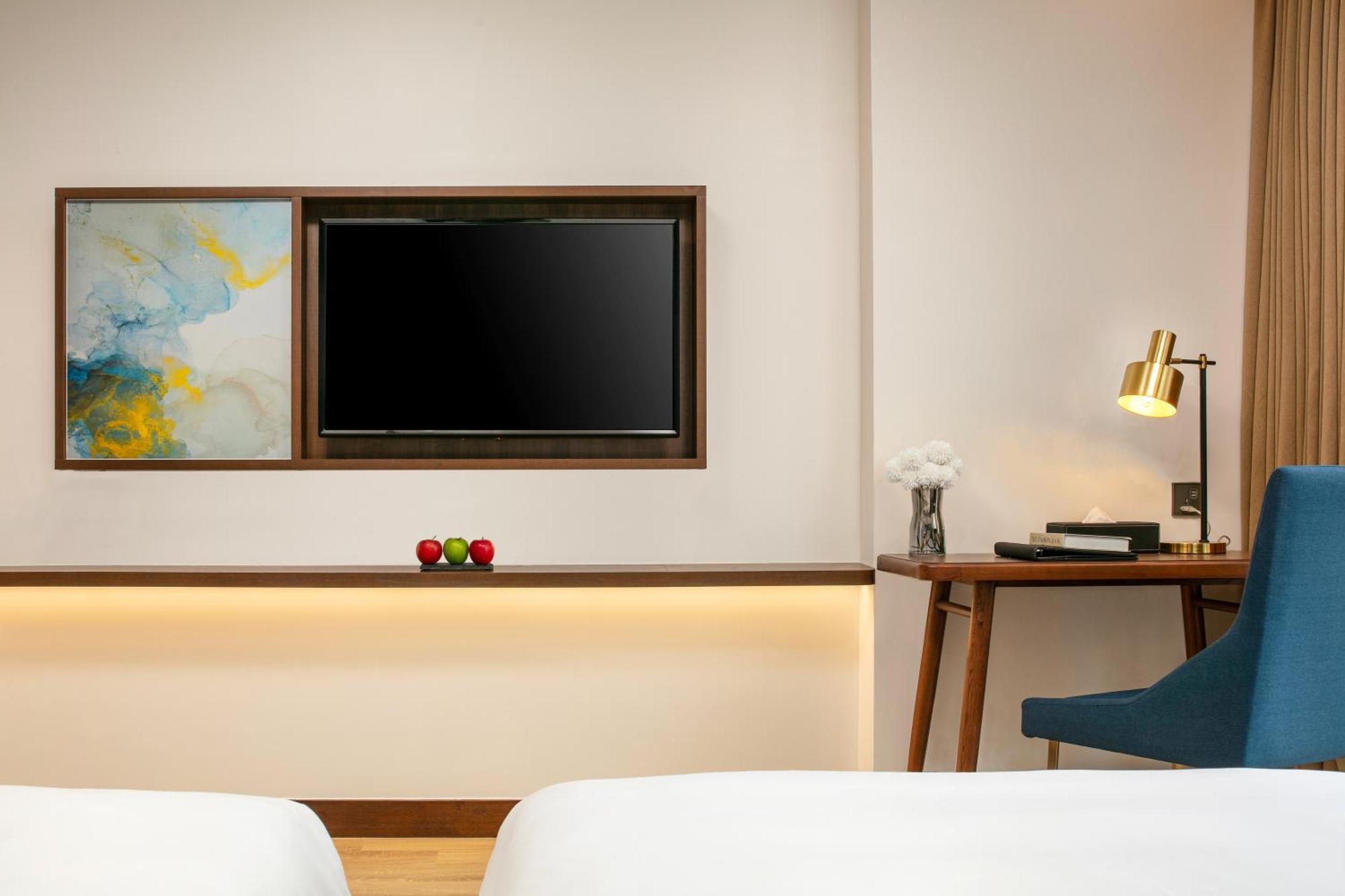 Moevenpick Living West Hanoi Hanói Exterior foto